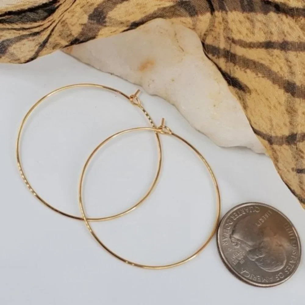 Madewell 14k Gold Thin Hoop Ear Ring Earrings - Picture 2 of 4